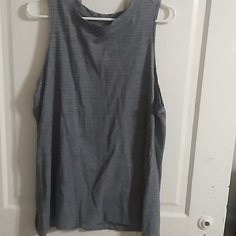 Gray tank top